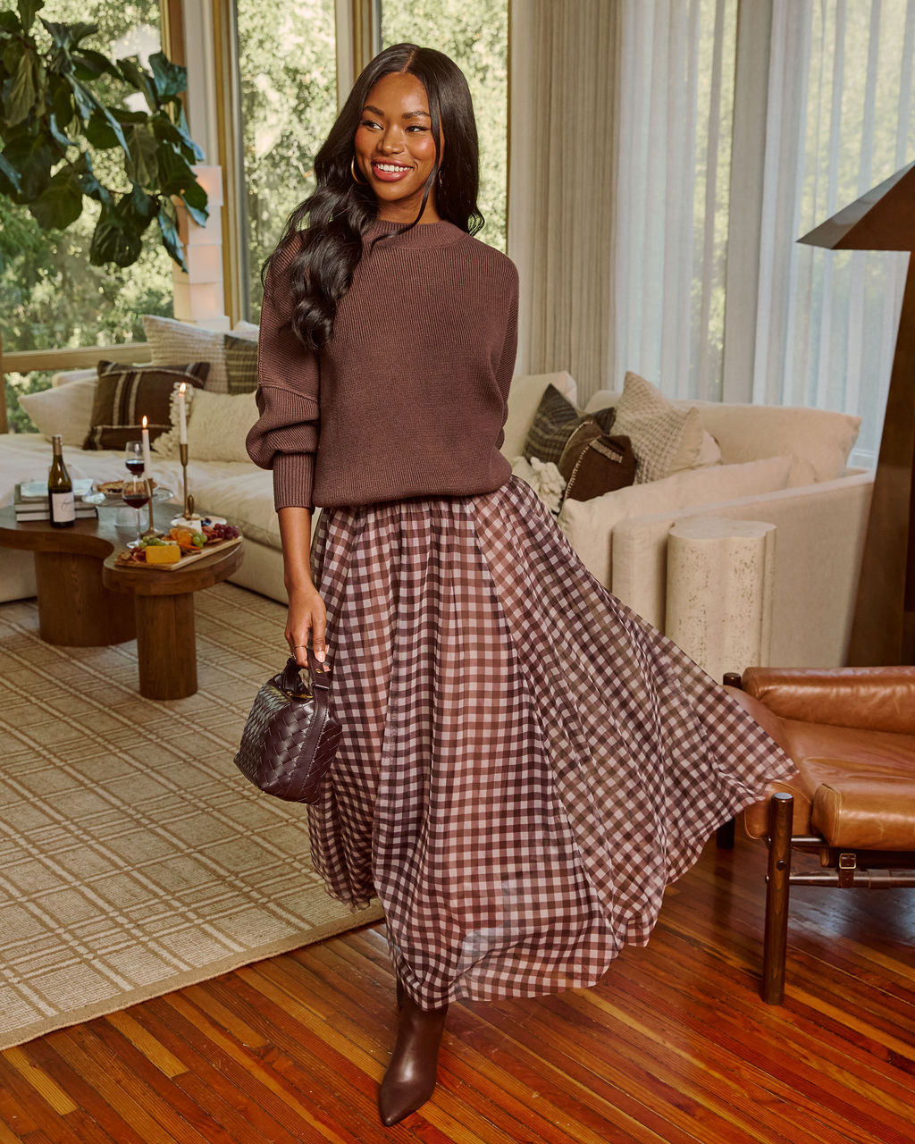 Oversized knit pullover sweater, dark brown, crew neck and long sleeves
