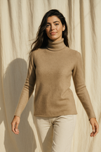 Camel slim-fit turtleneck sweater with long sleeves and smooth knit body