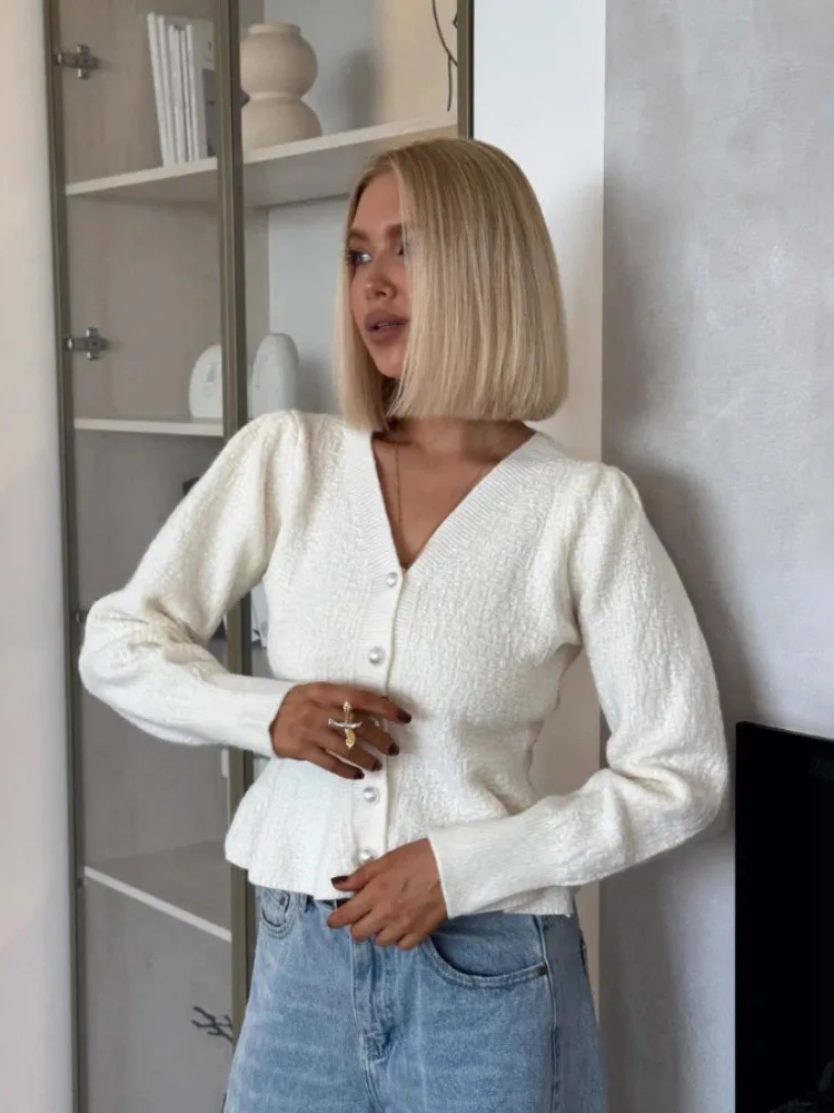 Women’s cropped V-neck cardigan, textured knit, button-front, long sleeves, white