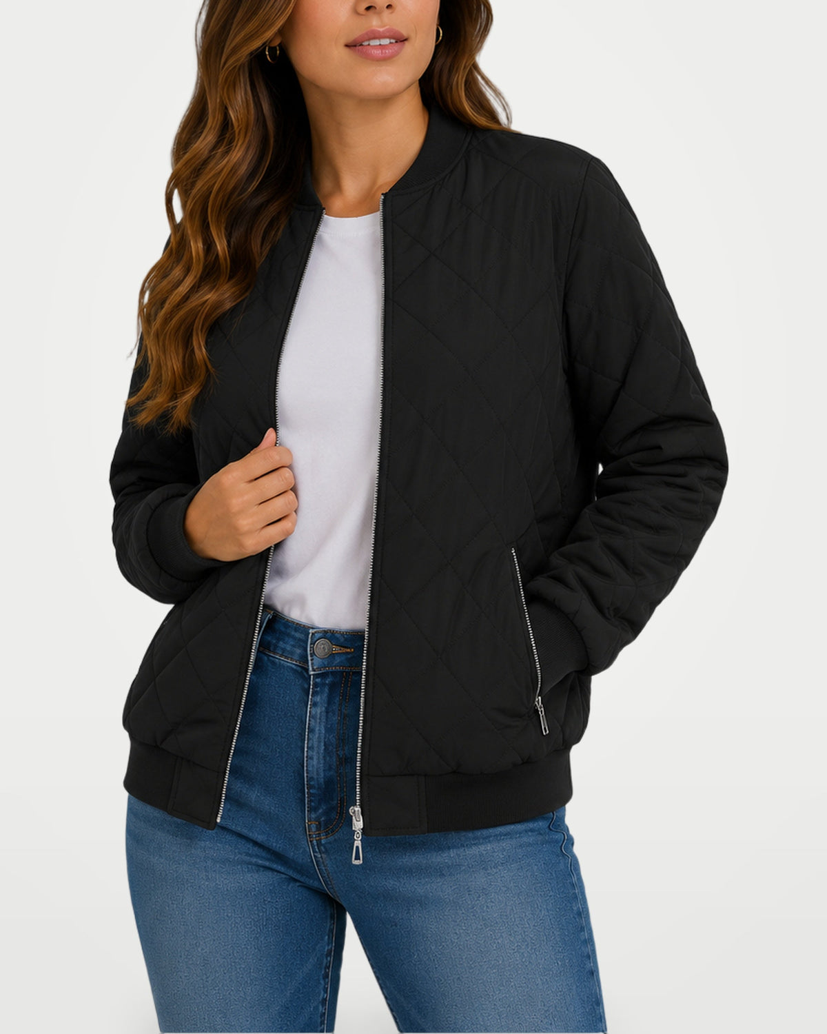 Women’s quilted bomber jacket in black, front zipper, ribbed cuffs and hem.