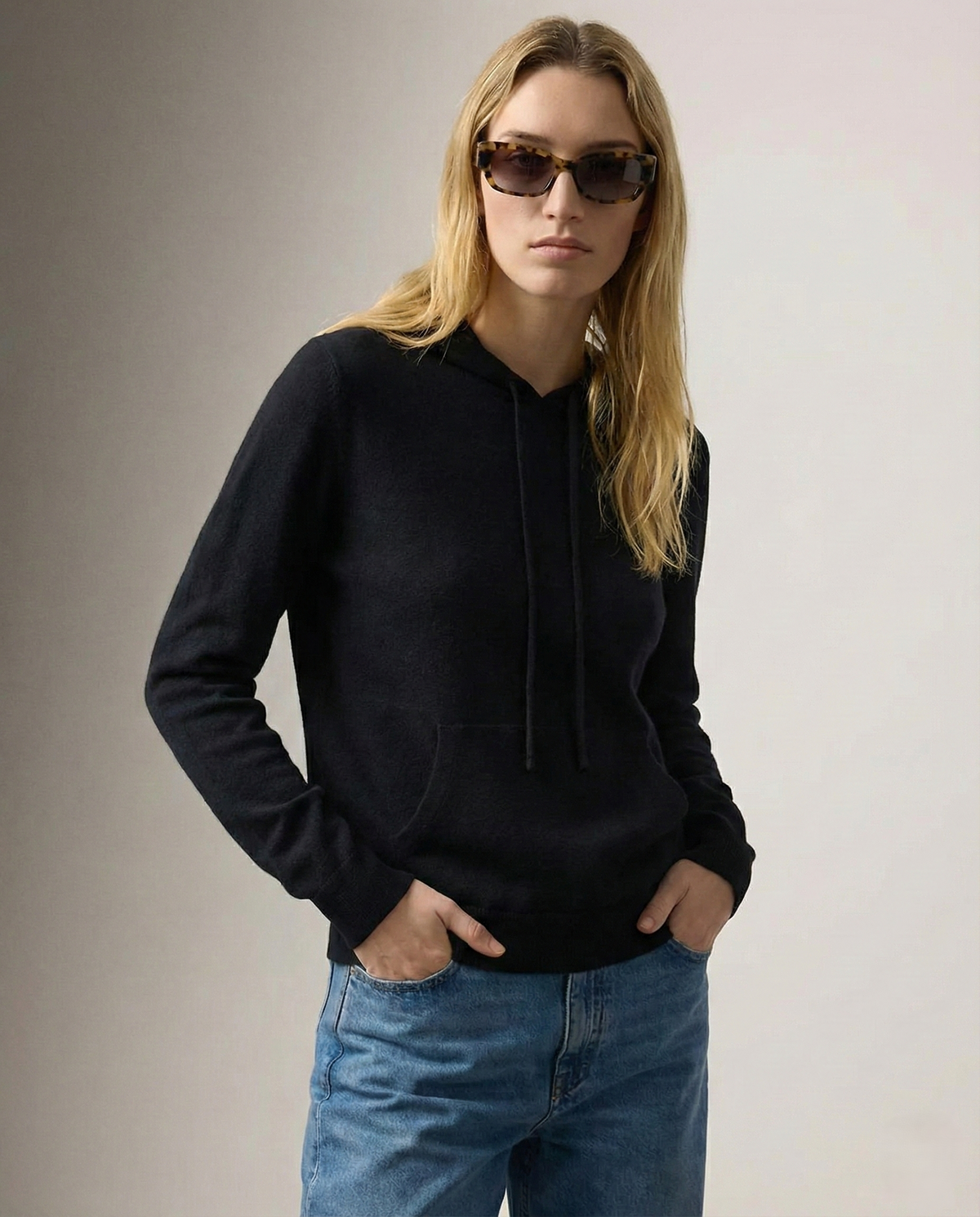 Women’s zip-front hoodie with hood, ribbed knit, black