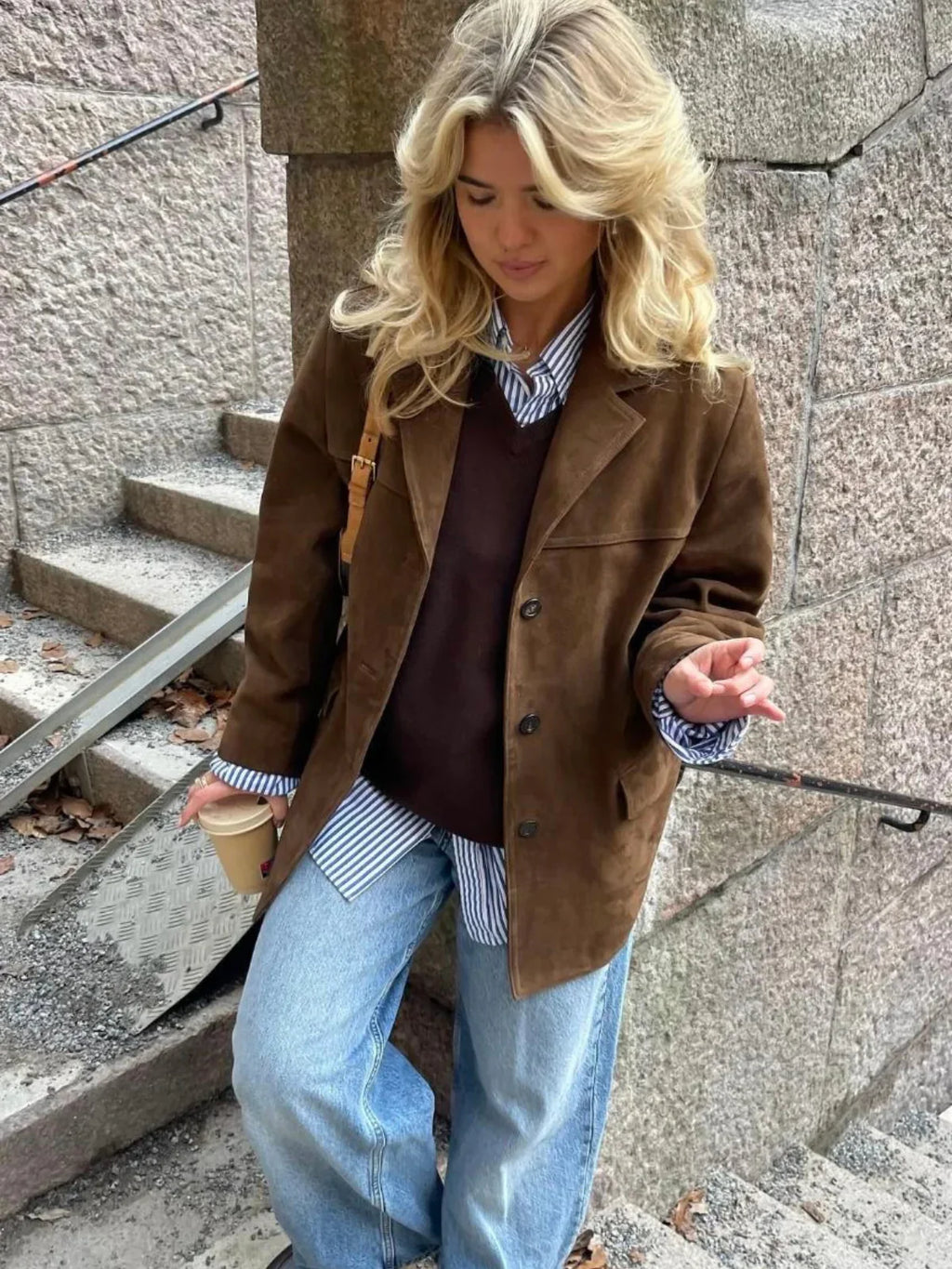 Women's brown suede-look button jacket with notch lapels and front flap pockets