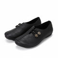 Women’s lightweight walking shoes in black with lace-up front and round coin eyelets