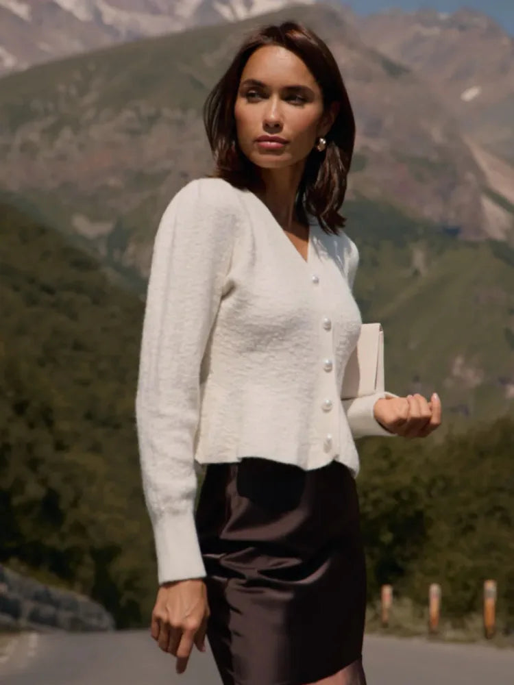 Women’s cropped V-neck cardigan with pearl buttons, textured knit, long sleeves, white